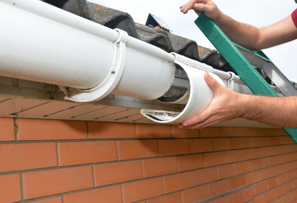 Gutter Maintenance in Tuscaloosa