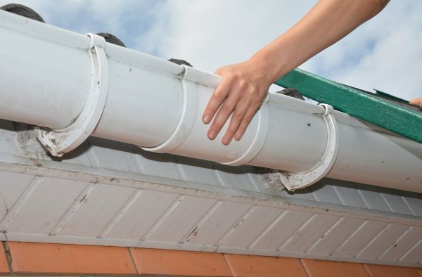 Gutter Reattachment in Tuscaloosa