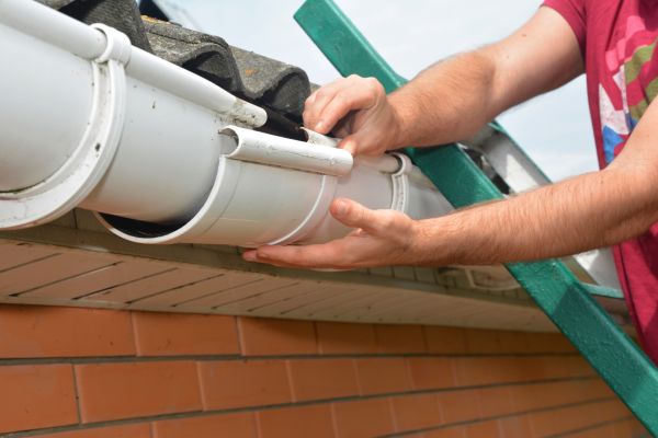 Large Gutter Repair in Tuscaloosa